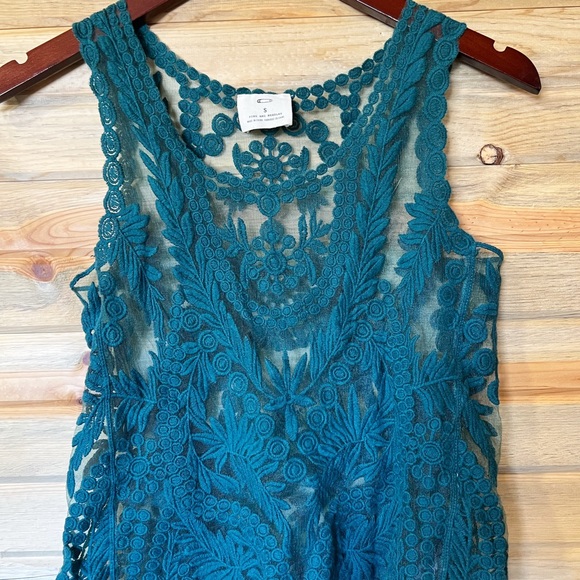 Anthropologie- Pins & Needles Lace Tanktop - Picture 5 of 5